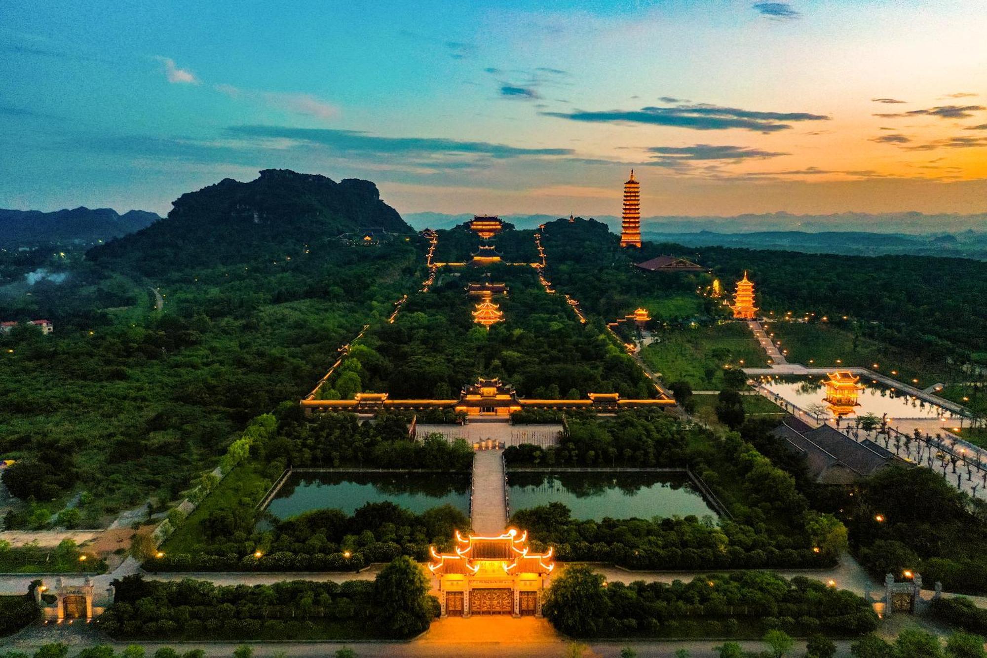 Truong Son Luxury Homestay Ніньбінь Екстер'єр фото